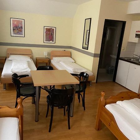 Schlafgut Hotel ซังคท์เพิลเทน ภายนอก รูปภาพ