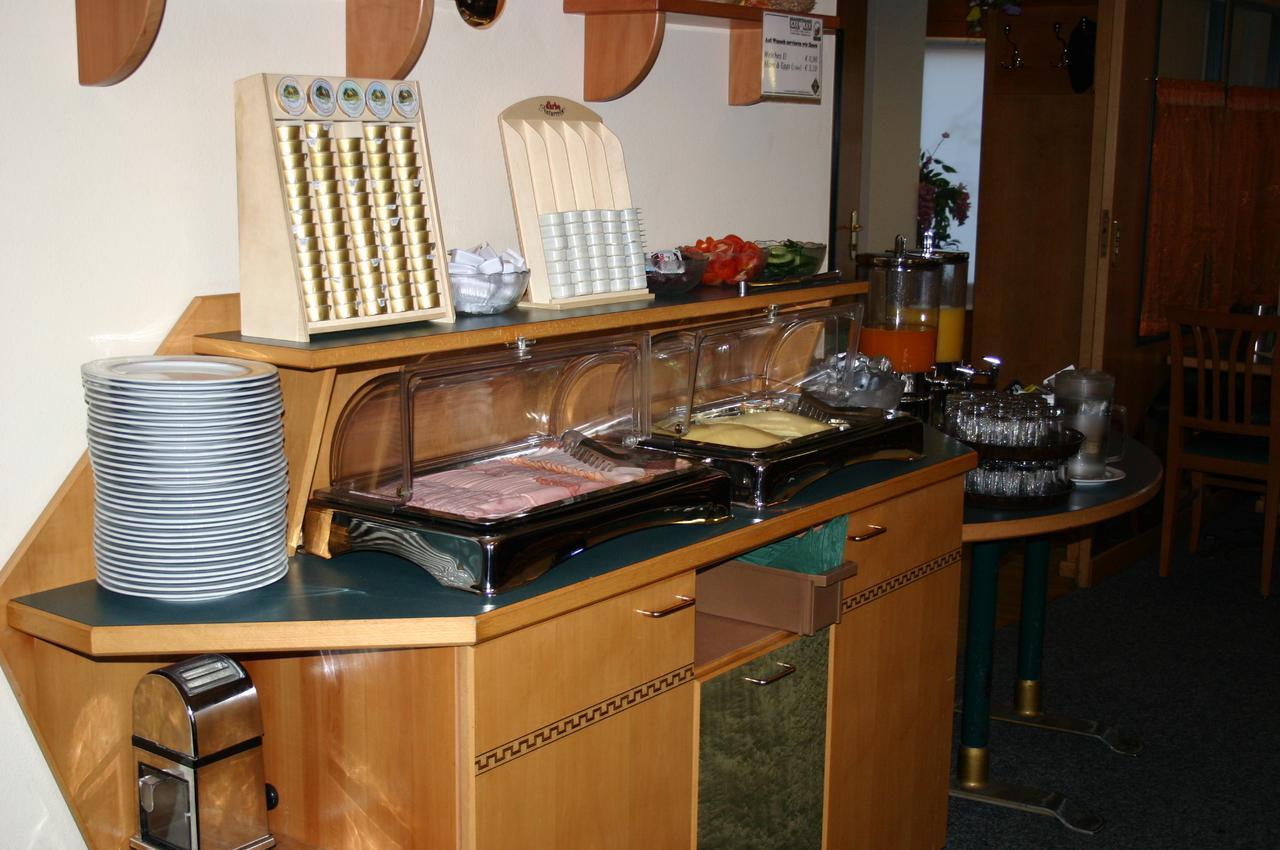Schlafgut Hotel ซังคท์เพิลเทน ภายนอก รูปภาพ