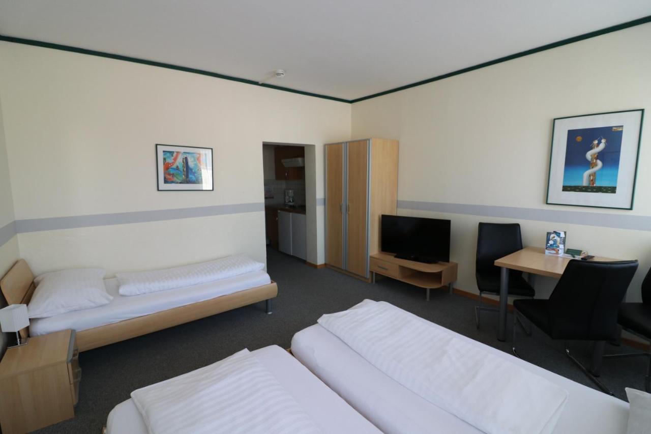 Schlafgut Hotel ซังคท์เพิลเทน ภายนอก รูปภาพ